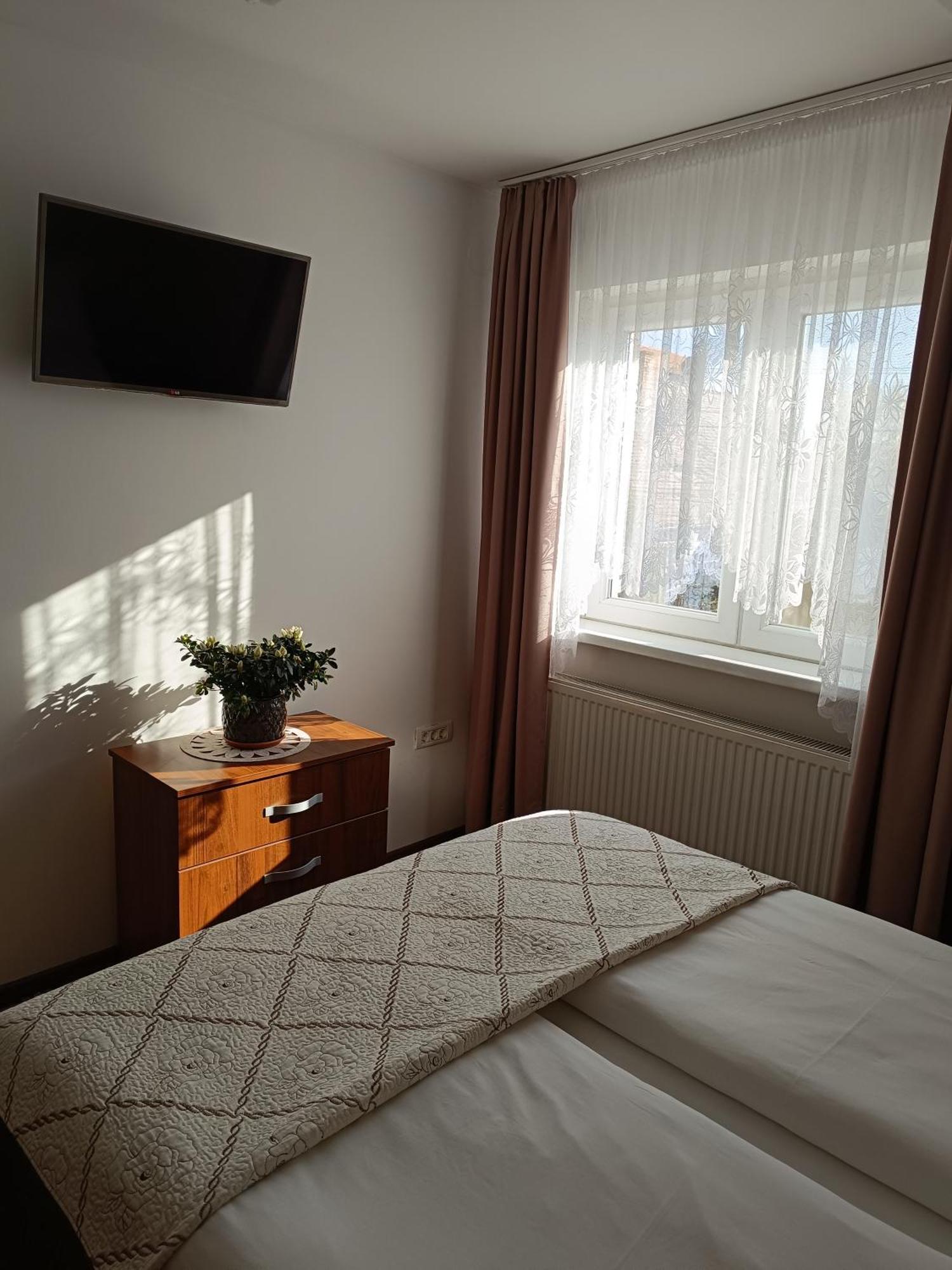 Garsoniera Strada Bucegi Apartment Sibiu Bagian luar foto
