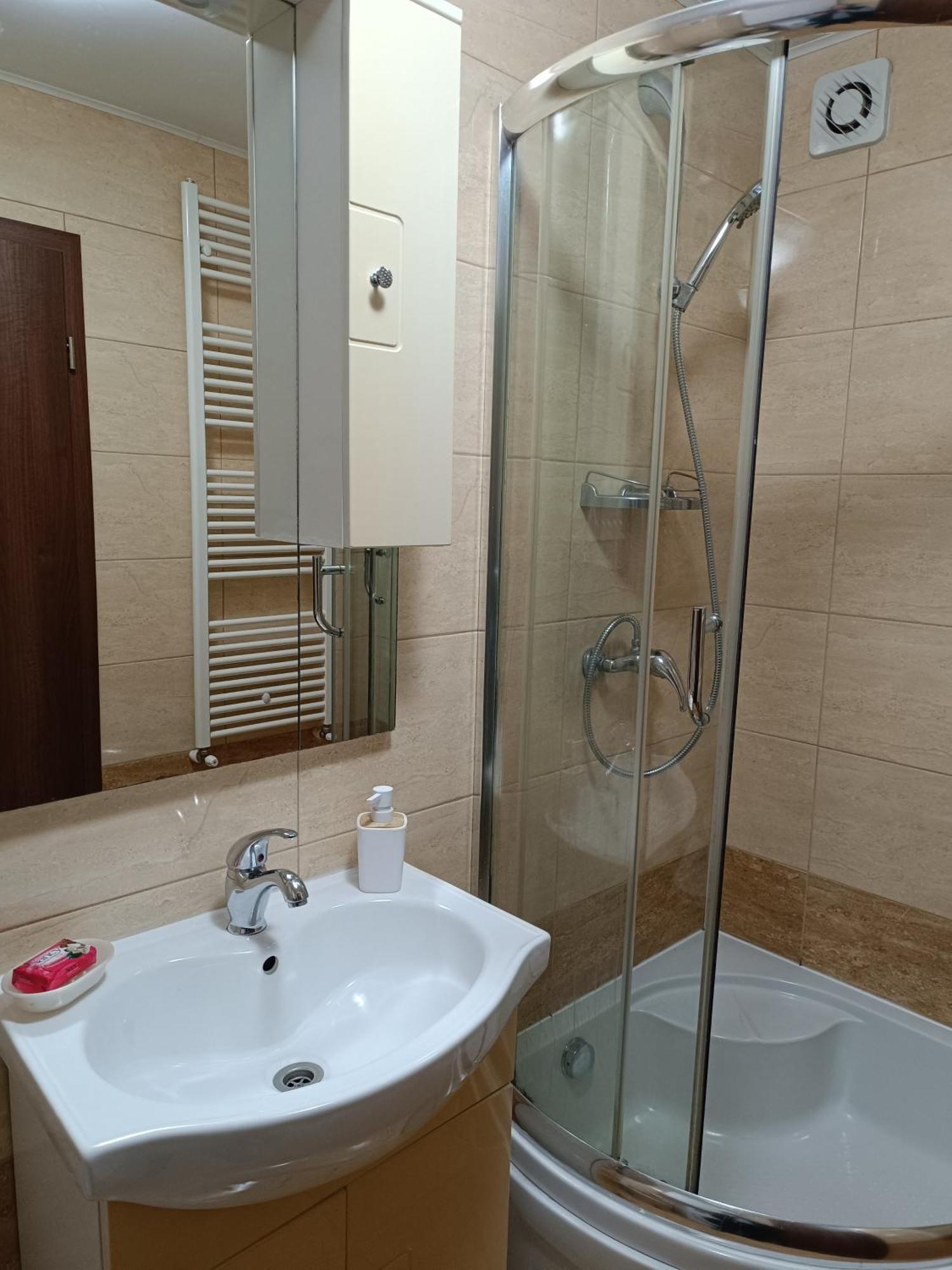 Garsoniera Strada Bucegi Apartment Sibiu Bagian luar foto